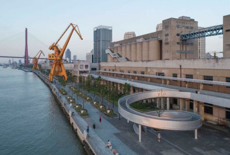 Pudong - North Bund - Mingshen Wharf - Waterfront Park